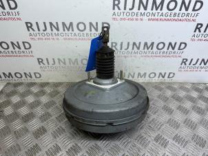 Begagnade Bromsservo Opel Vivaro 1.9 DI Pris på förfrågan erbjuds av Autodemontage Rijnmond BV