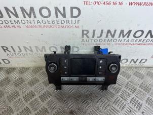 Używane Panel sterowania nagrzewnicy Fiat Bravo (198A) 1.4 MultiAir 16V Cena € 90,00 Procedura marży oferowane przez Autodemontage Rijnmond BV