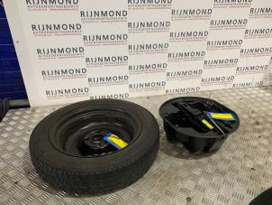 Begagnade Domkraftsset + reservhjul Citroen DS3 (SA) 1.6 16V VTS THP 155 Pris € 181,50 Inklusive moms erbjuds av Autodemontage Rijnmond BV