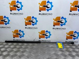 Gebruikte Gasdemper Motorkap rechts Audi A5 Sportback (8TA) 2.0 TFSI 16V Prijs op aanvraag aangeboden door Autodemontage Rijnmond BV