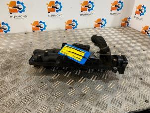 Używane Kolektor dolotowy Opel Insignia Mk.I 2.0 CDTI 16V Cena na żądanie oferowane przez Autodemontage Rijnmond BV