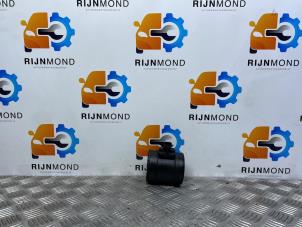 Używane Czujnik masy powietrza Opel Insignia Mk.I 2.0 CDTI 16V Cena na żądanie oferowane przez Autodemontage Rijnmond BV