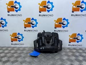 Gebruikte Remklauw (Tang) links-voor Mercedes E (R207) E-250 CDI,d 16V BlueEfficiency, BlueTEC Prijs op aanvraag aangeboden door Autodemontage Rijnmond BV