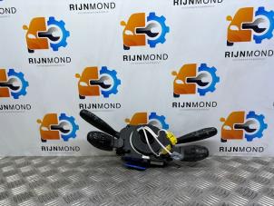 Gebruikte Combischakelaar Stuurkolom Peugeot 307 (3A/C/D) 1.6 16V Prijs op aanvraag aangeboden door Autodemontage Rijnmond BV