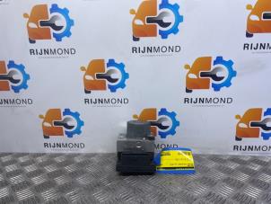 Używane Pompa ABS Mercedes GLA AMG (156.9) 2.0 45 AMG Turbo 16V Cena € 181,50 Z VAT oferowane przez Autodemontage Rijnmond BV