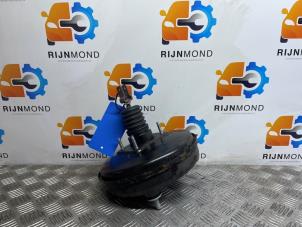 Begagnade Bromsservo Toyota Verso S 1.33 16V Dual VVT-I Pris på förfrågan erbjuds av Autodemontage Rijnmond BV