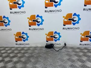 Używane Kierownica multifunkcyjna Skoda Fabia II Combi 1.2 TDI 12V Greenline Cena na żądanie oferowane przez Autodemontage Rijnmond BV