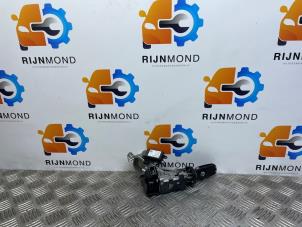 Begagnade Tändningslås + nyckel Opel Mokka/Mokka X 1.4 Turbo 16V 4x2 Pris € 60,50 Inklusive moms erbjuds av Autodemontage Rijnmond BV