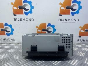 Używane Radio Ford Fiesta 6 (JA8) 1.5 TDCi Cena na żądanie oferowane przez Autodemontage Rijnmond BV