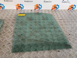 Gebruikte Portierruit 2Deurs rechts Opel Vivaro 2.0 CDTI Prijs op aanvraag aangeboden door Autodemontage Rijnmond BV