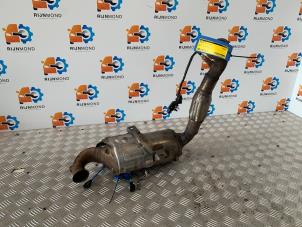 Używane Filtr czastek stalych Ford Focus 3 Wagon 1.6 TDCi ECOnetic Cena € 400,00 Procedura marży oferowane przez Autodemontage Rijnmond BV