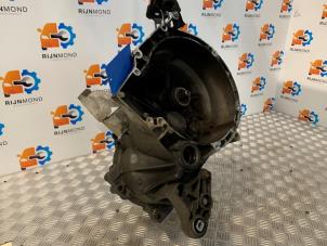 Gebruikte Versnellingsbak Ford Focus 3 1.0 Ti-VCT EcoBoost 12V 100 Prijs € 484,00 Inclusief btw aangeboden door Autodemontage Rijnmond BV