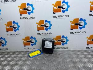 Gebruikte Airbag Module Mercedes CLA (117.3) 1.6 CLA-180 16V Prijs € 90,75 Inclusief btw aangeboden door Autodemontage Rijnmond BV