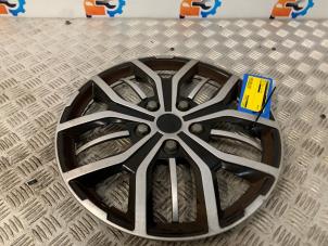 Gebruikte Wieldop Opel Vivaro 2.5 CDTI 16V Prijs op aanvraag aangeboden door Autodemontage Rijnmond BV