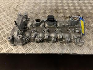 Gebruikte Kleppendeksel Mercedes A (177.0) 2.0 A-35 AMG Turbo 16V 4Matic Prijs € 190,00 Margeregeling aangeboden door Autodemontage Rijnmond BV