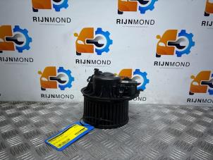 Gebruikte Kachel Ventilatiemotor Volkswagen Passat Variant (365) 1.4 TSI 16V Prijs € 15,00 Margeregeling aangeboden door Autodemontage Rijnmond BV