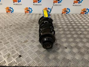 Gebruikte Schokdemper links-voor Peugeot 108 1.0 12V Prijs op aanvraag aangeboden door Autodemontage Rijnmond BV