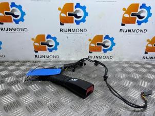 Gebruikte Veiligheidsgordel Insteek rechts-voor Mini Mini Open (R57) 1.6 16V Cooper S Prijs € 48,40 Inclusief btw aangeboden door Autodemontage Rijnmond BV