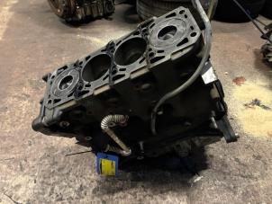 Używane Dolny blok silnika Opel Astra J (PC6/PD6/PE6/PF6) 2.0 CDTI 16V 160 Ecotec Cena € 544,50 Z VAT oferowane przez Autodemontage Rijnmond BV