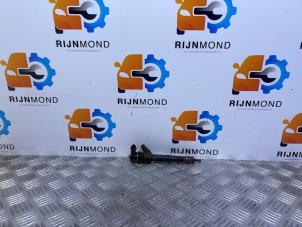 Używane Wtryskiwacz (Diesel) Opel Astra J (PC6/PD6/PE6/PF6) 2.0 CDTI 16V 160 Ecotec Cena na żądanie oferowane przez Autodemontage Rijnmond BV