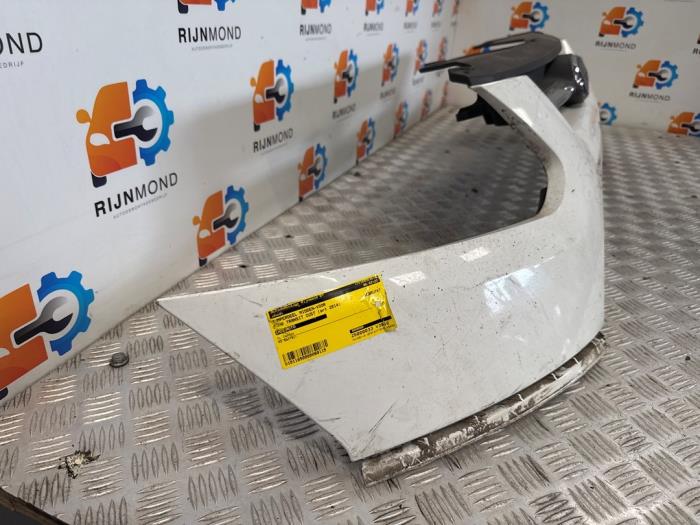 Främre stötfångare, mittenkomponent från en Ford Transit Custom 2.2 TDCi 16V 2014