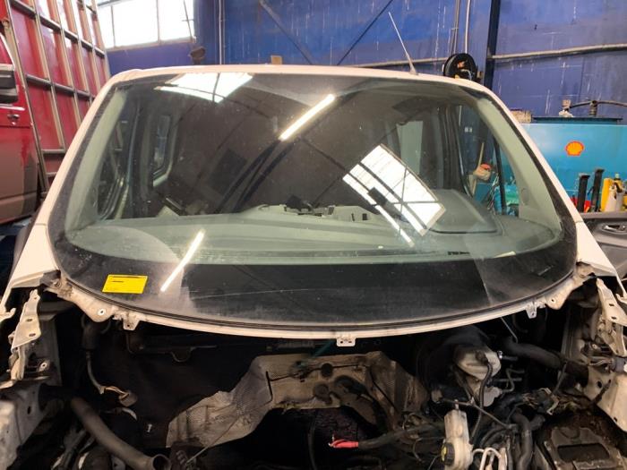 Framruta från en Ford Transit Custom 2.2 TDCi 16V 2014