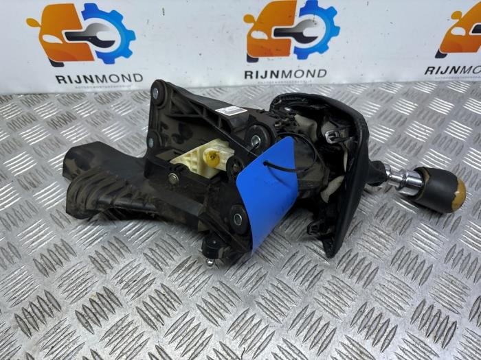 Växlingsmekanism från en Ford Transit Custom 2.2 TDCi 16V 2014