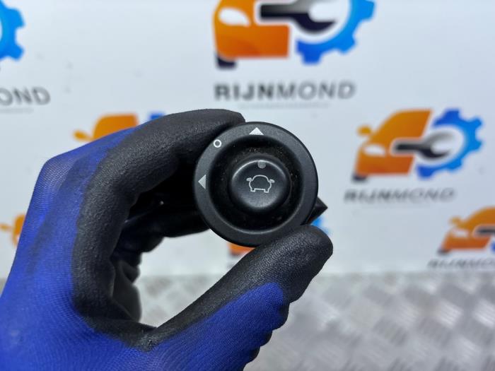 Spegelspak från en Ford Transit Custom 2.2 TDCi 16V 2014