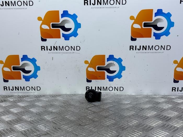 Spegelspak från en Ford Transit Custom 2.2 TDCi 16V 2014