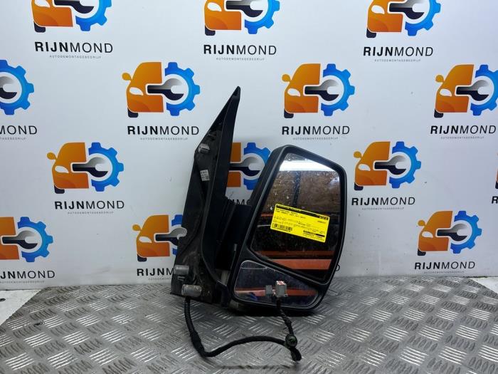 Skärmspegel, höger från en Ford Transit Custom 2.2 TDCi 16V 2014