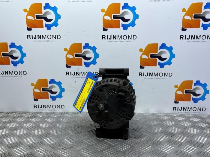 Dynamo från en Ford Transit Custom 2.2 TDCi 16V 2014