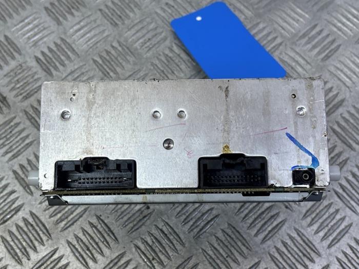 Radio från en Ford Transit Custom 2.2 TDCi 16V 2014