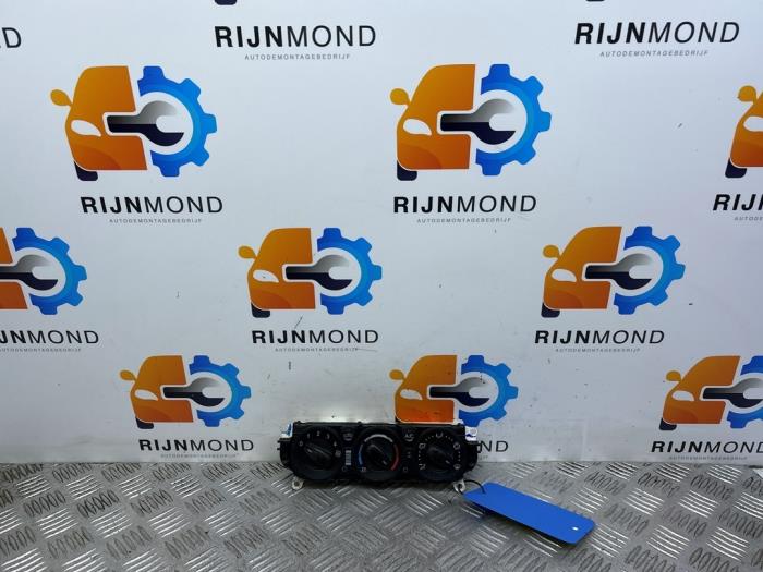 Värmekontrollpanel från en Ford Transit Custom 2.2 TDCi 16V 2014