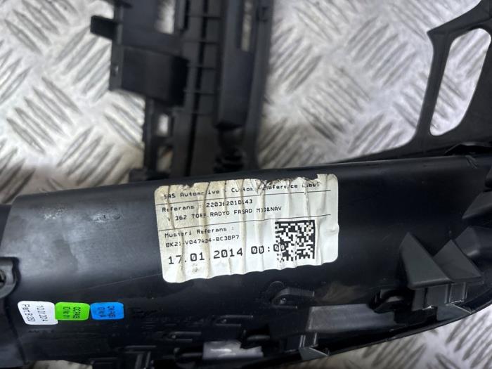 Luftmunstycke, instrumentbräda från en Ford Transit Custom 2.2 TDCi 16V 2014