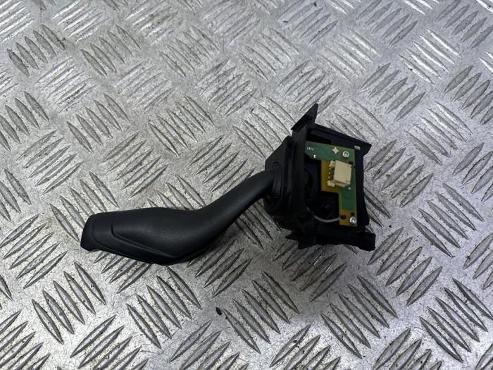 Indikatorbrytare från en Ford Transit Custom 2.2 TDCi 16V 2014