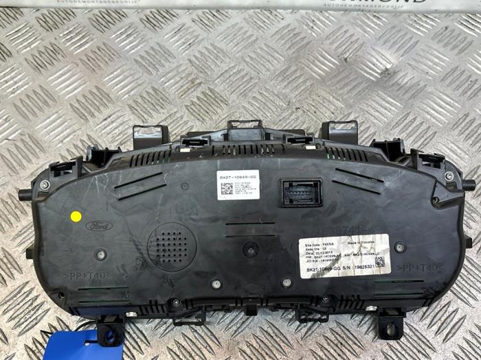 Vägmätare KM från en Ford Transit Custom 2.2 TDCi 16V 2014