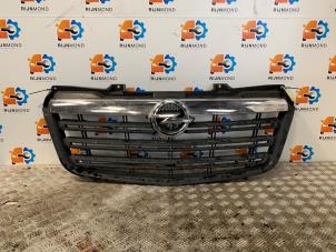 Begagnade Grill Opel Movano 2.3 CDTi 16V FWD Pris på förfrågan erbjuds av Autodemontage Rijnmond BV