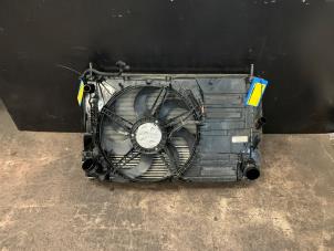 Używane Zestaw chlodnicy BMW X1 (F48) xDrive 20d 2.0 16V Cena € 544,50 Z VAT oferowane przez Autodemontage Rijnmond BV