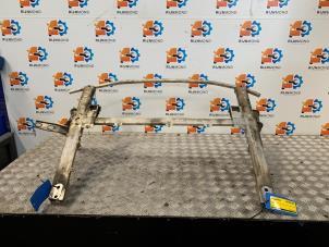 Używane Belka chlodnicy BMW X1 (F48) xDrive 20d 2.0 16V Cena € 211,75 Z VAT oferowane przez Autodemontage Rijnmond BV