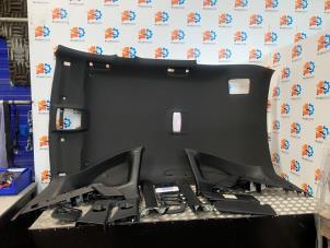 Używane Podsufitka BMW X1 (F48) xDrive 20d 2.0 16V Cena € 484,00 Z VAT oferowane przez Autodemontage Rijnmond BV