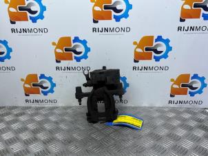 Używane Zacisk hamulcowy lewy tyl BMW X1 (F48) xDrive 20d 2.0 16V Cena na żądanie oferowane przez Autodemontage Rijnmond BV