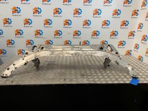 Gebruikte Frontpaneel Mercedes C Estate (S205) C-400 3.0 V6 Turbo 4-Matic Prijs € 250,00 Margeregeling aangeboden door Autodemontage Rijnmond BV