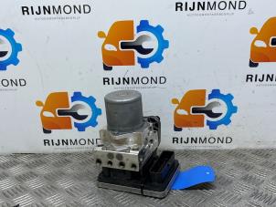 Begagnade ABS-pump Mercedes C Estate (S205) C-400 3.0 V6 Turbo 4-Matic Pris € 300,00 Marginaltabell erbjuds av Autodemontage Rijnmond BV