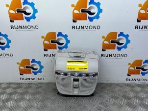 Gebruikte Binnenverlichting voor Mercedes C Estate (S205) C-400 3.0 V6 Turbo 4-Matic Prijs € 80,00 Margeregeling aangeboden door Autodemontage Rijnmond BV