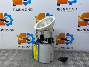 Gebruikte Tank element Pomp BMW 3 serie (E93) 330i 24V Prijs € 60,50 Inclusief btw aangeboden door Autodemontage Rijnmond BV