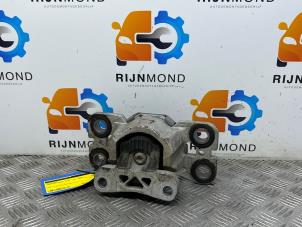 Gebruikte Motorsteun Landrover Range Rover Evoque (LVJ/LVS) 2.2 SD4 16V Prijs € 48,40 Inclusief btw aangeboden door Autodemontage Rijnmond BV