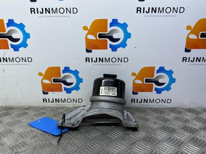 Motorsteun van een Land Rover Range Rover Evoque (LVJ/LVS) 2.2 SD4 16V 2015