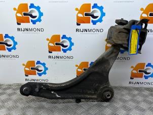 Gebruikte Draagarm rechts-voor Landrover Range Rover Evoque (LVJ/LVS) 2.2 SD4 16V Prijs € 151,25 Inclusief btw aangeboden door Autodemontage Rijnmond BV