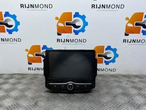 Begagnade Navigeringsdisplay Opel Adam 1.2 16V Pris € 242,00 Inklusive moms erbjuds av Autodemontage Rijnmond BV