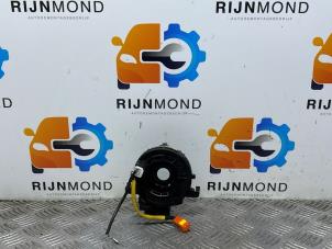 Używane Pierscien poduszki powietrznej Peugeot 107 1.0 12V Cena na żądanie oferowane przez Autodemontage Rijnmond BV